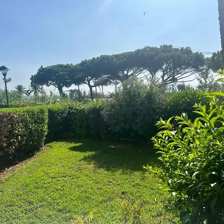 Monteros Palm Beach, Private Garden, Front Apartamento *