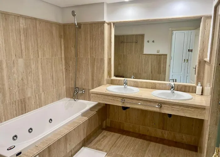 Monteros Palm Beach, Private Garden, Front