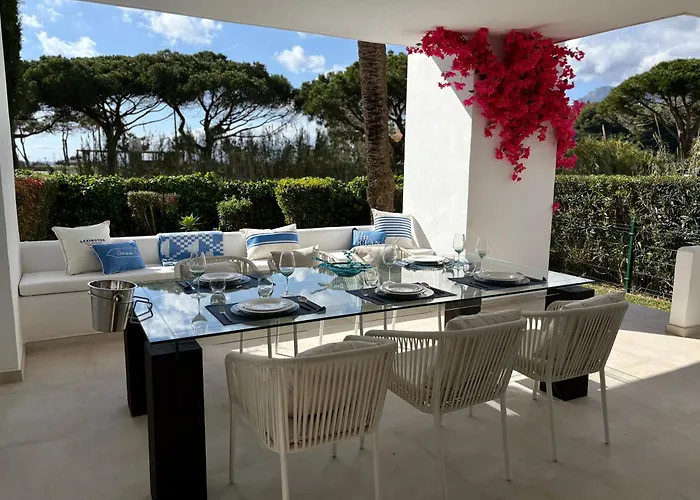 Monteros Palm Beach, Private Garden, Front 마르베야
